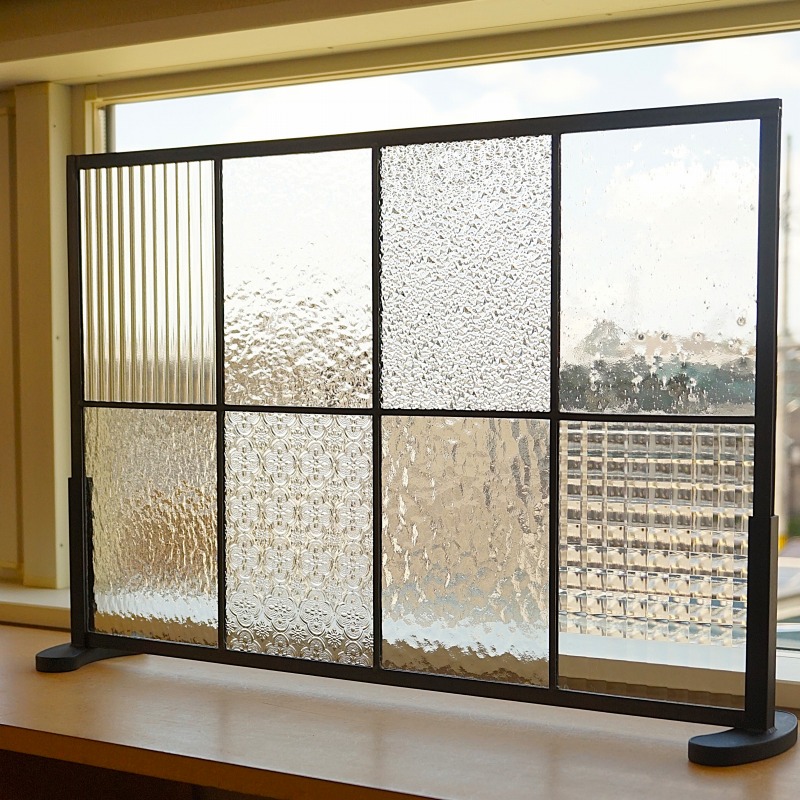 楽天市場】ステンドグラス パネル 住宅用 格子2×4 8種のクリアガラスの