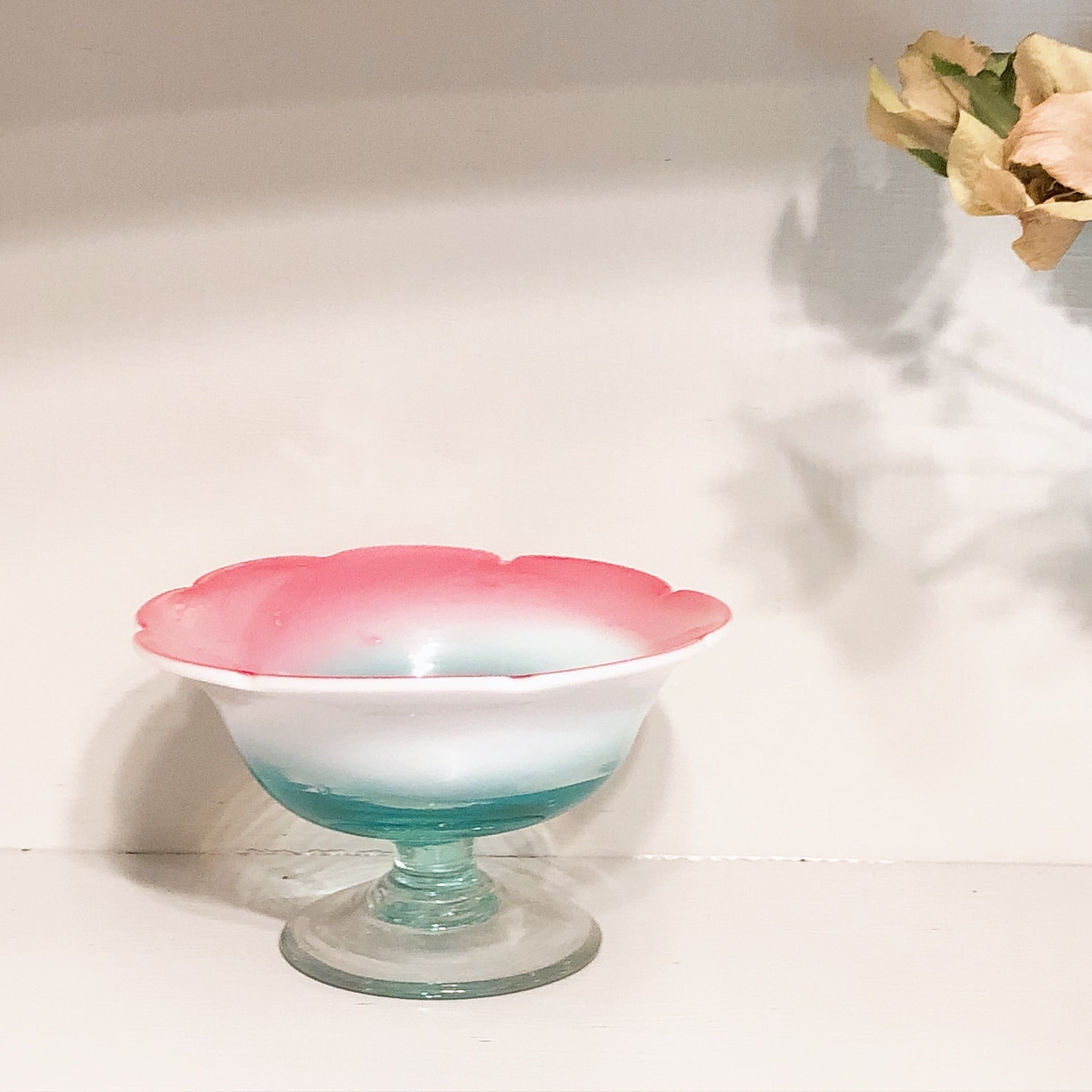 大正ロマンなミルクガラスの器 | 優しいナチュラルカントリー雑貨と