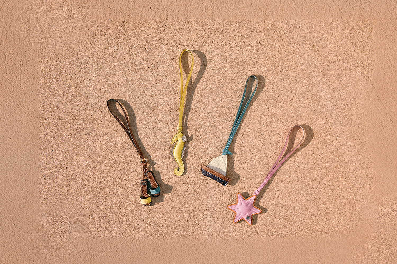 6月5日 (木)より数量限定でサマーチャーム発売