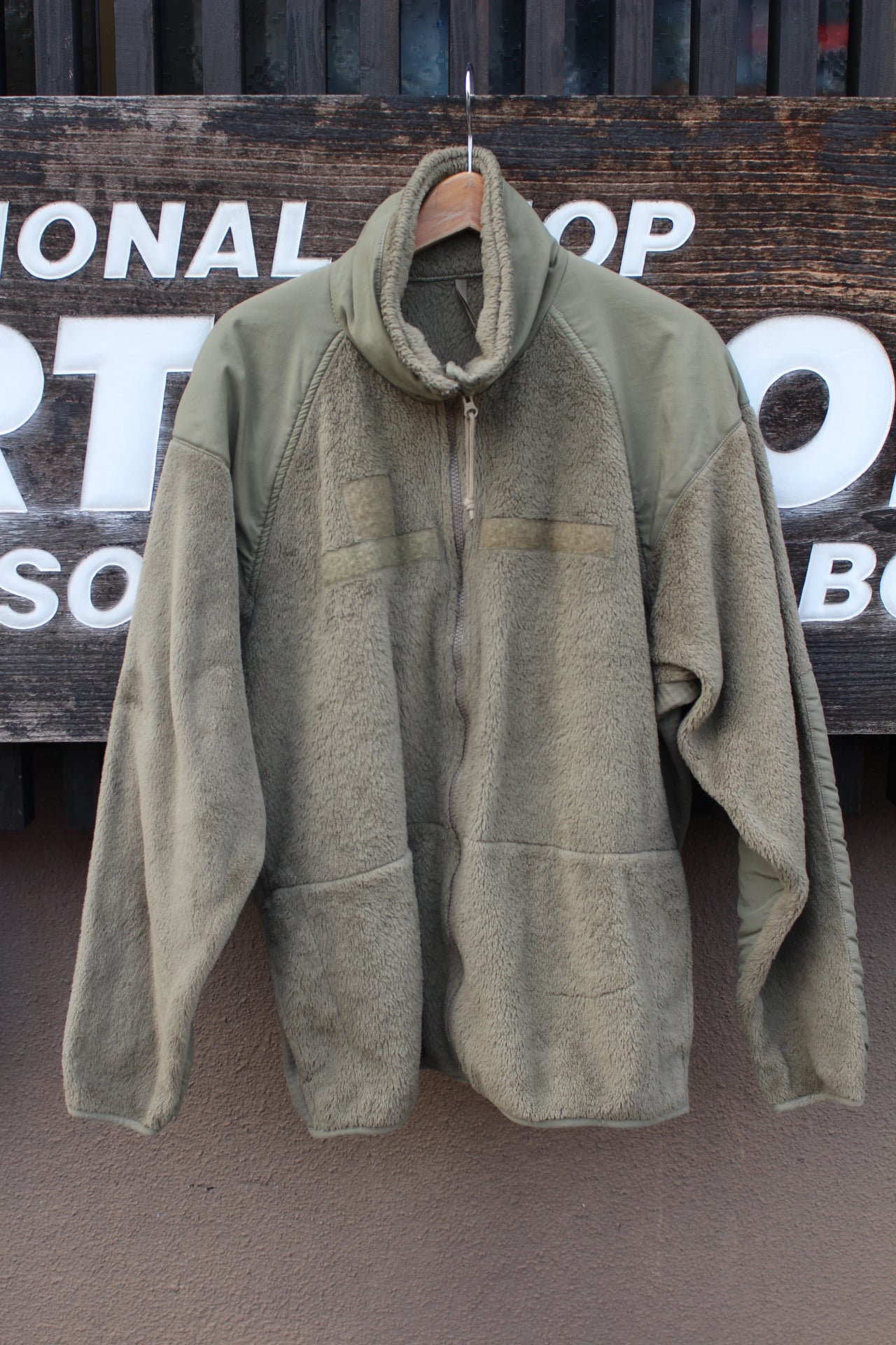 USED 米軍 ECWCS Gen3 POLARTEC フリースジャケット COYOTE サイズL-R