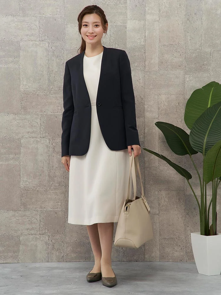 ベージュ 2WAYストレッチスーツ ノーカラージャケット ベージュ