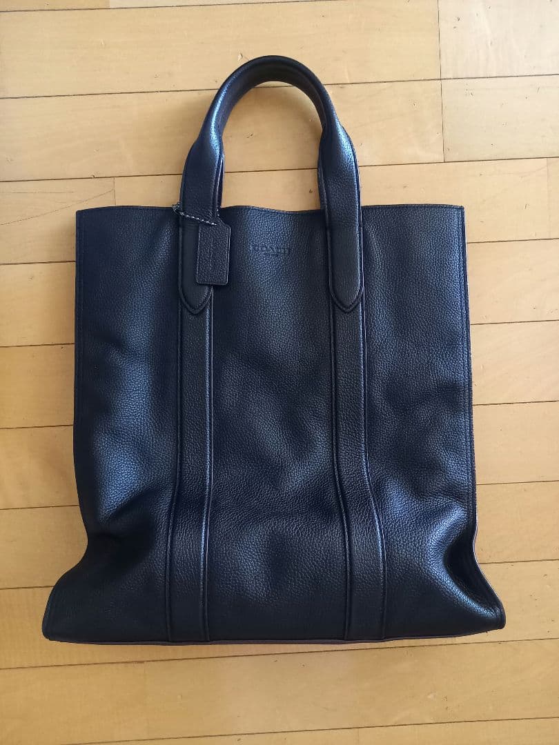 ★美品★coach スクエアトートバッグ　A４黒　ビジネス コーチ COACH CV976 トートバッグ A4対応 レディース （ブラック